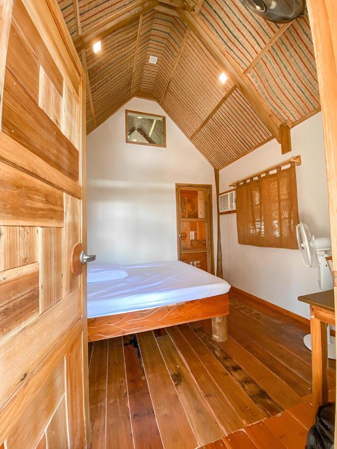 Camanolo Homestay General Luna (Surigao del Norte) Exterior foto