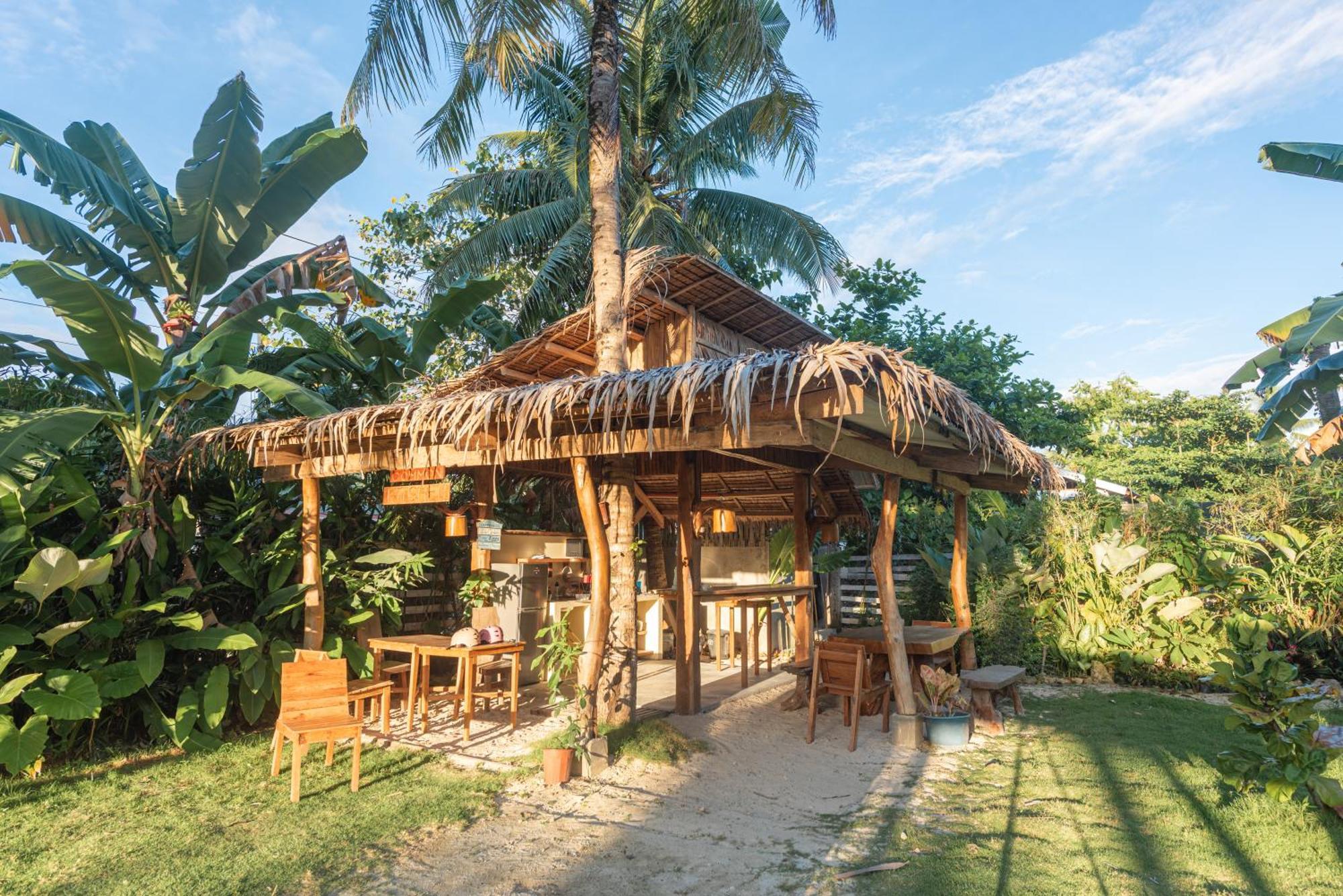 Camanolo Homestay General Luna (Surigao del Norte) Exterior foto