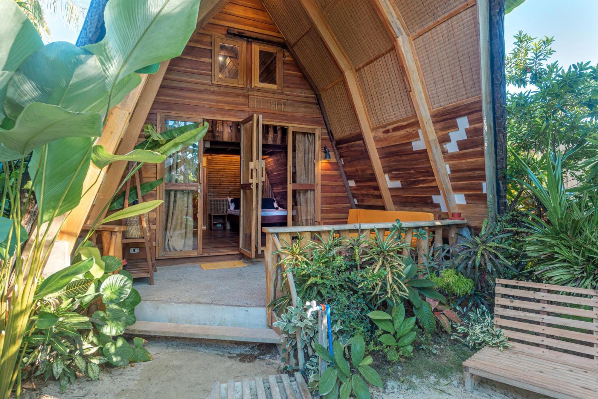 Camanolo Homestay General Luna (Surigao del Norte) Exterior foto
